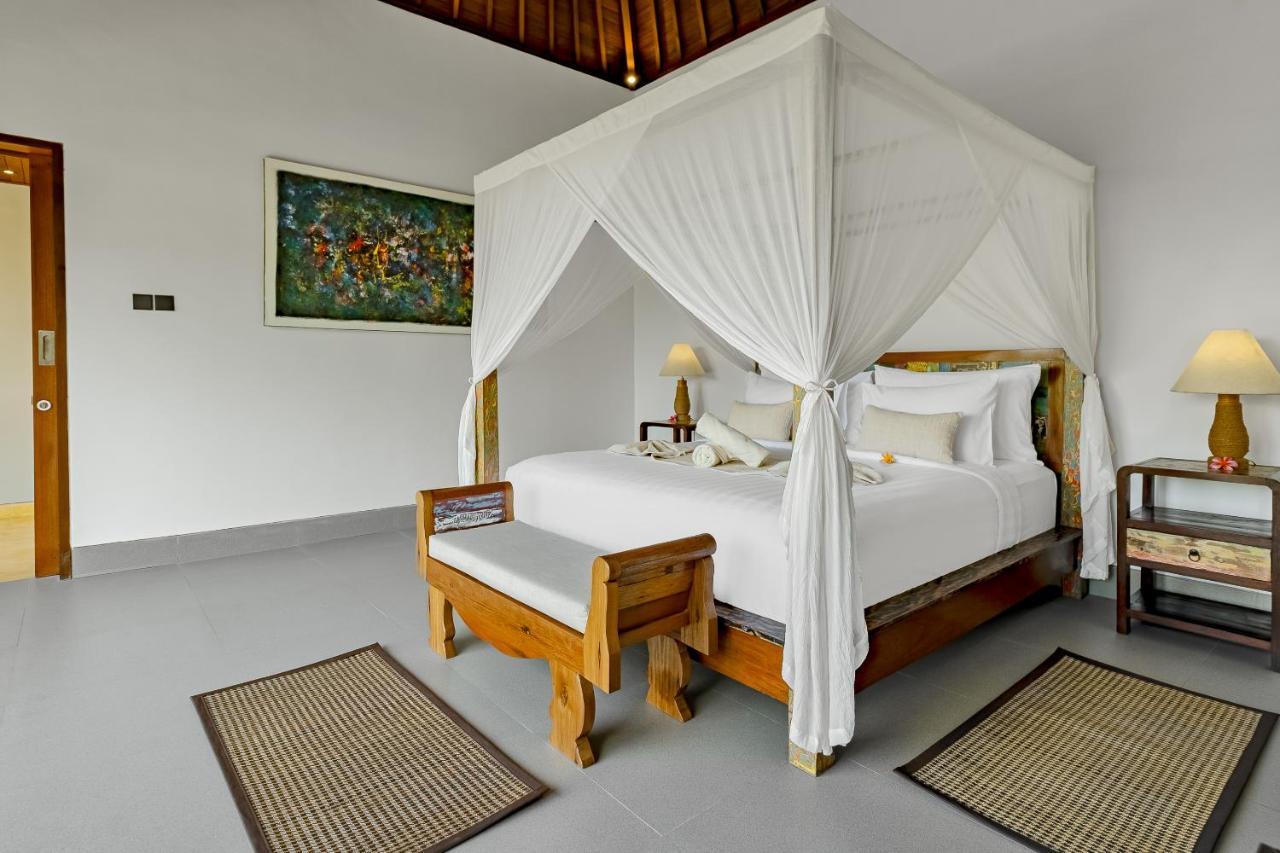 Suarga Loka Ubud Villa Extérieur photo