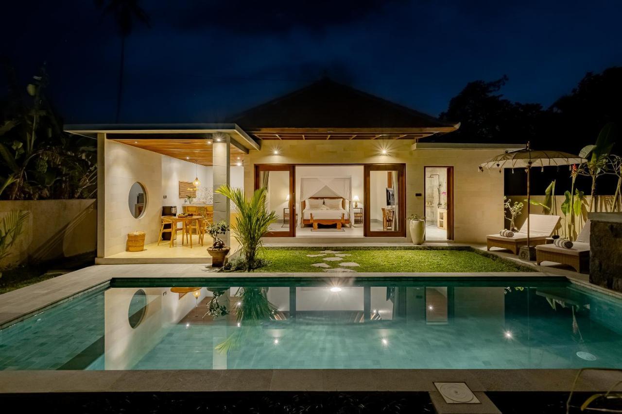 Suarga Loka Ubud Villa Extérieur photo