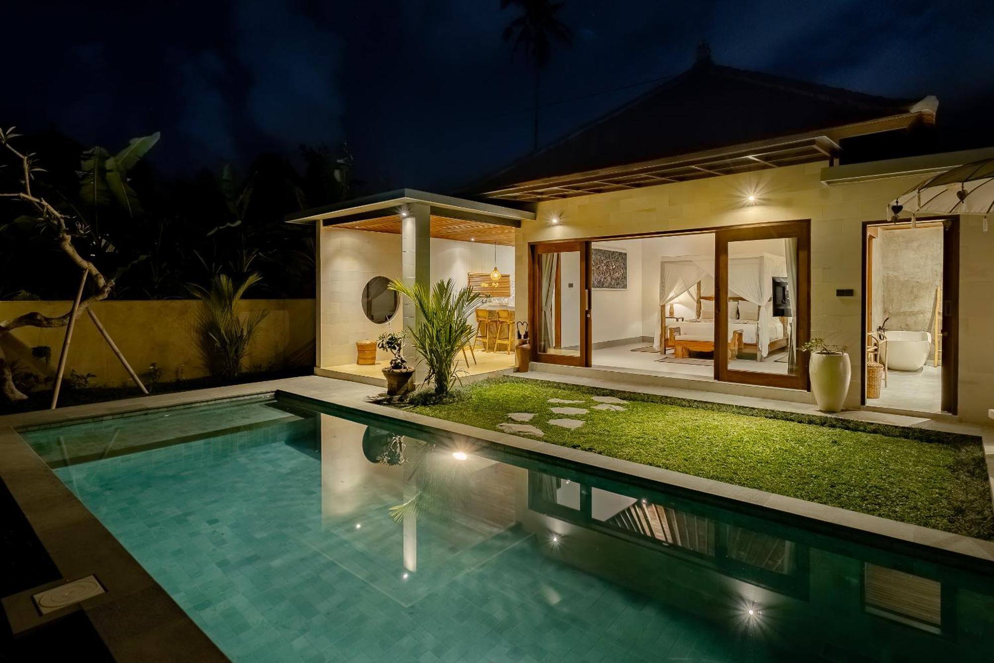 Suarga Loka Ubud Villa Extérieur photo