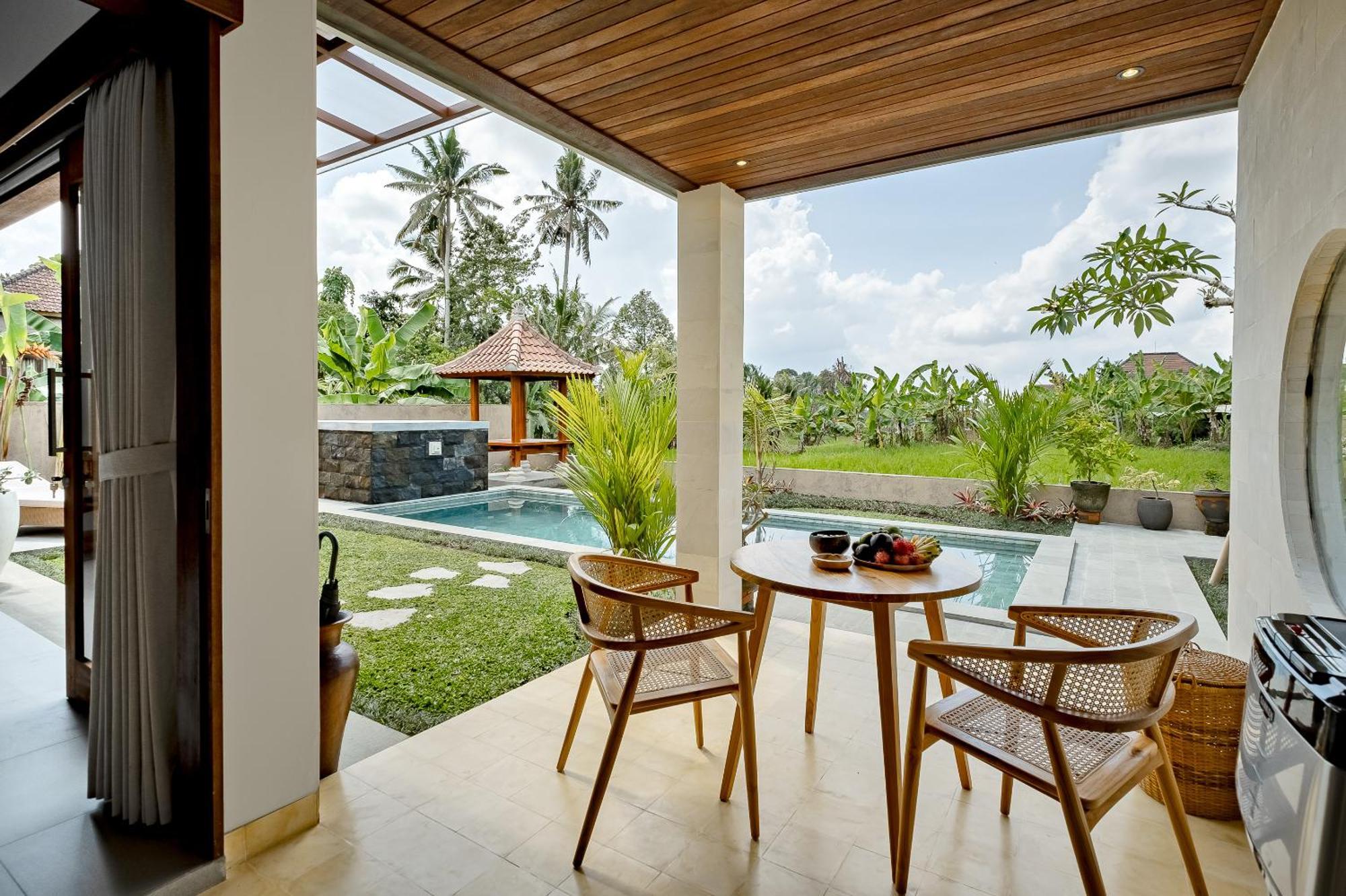 Suarga Loka Ubud Villa Extérieur photo